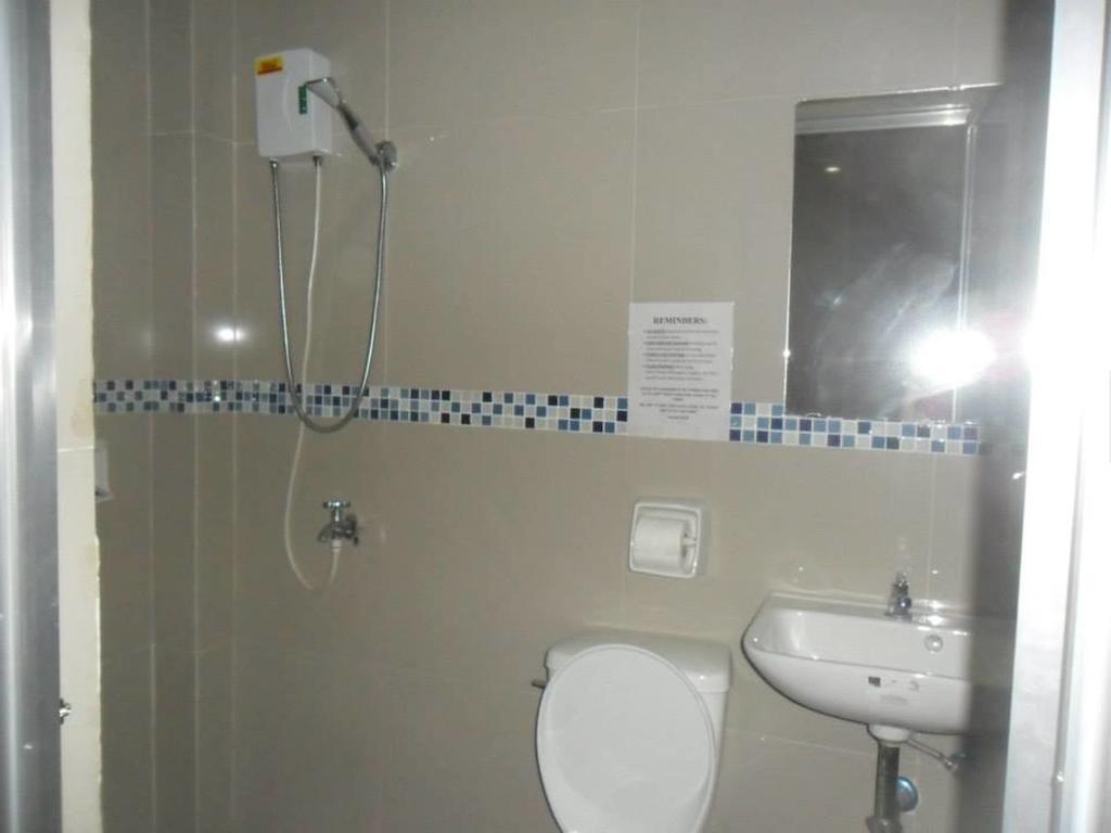 Bnt Inn Lapu-Lapu City Rom bilde